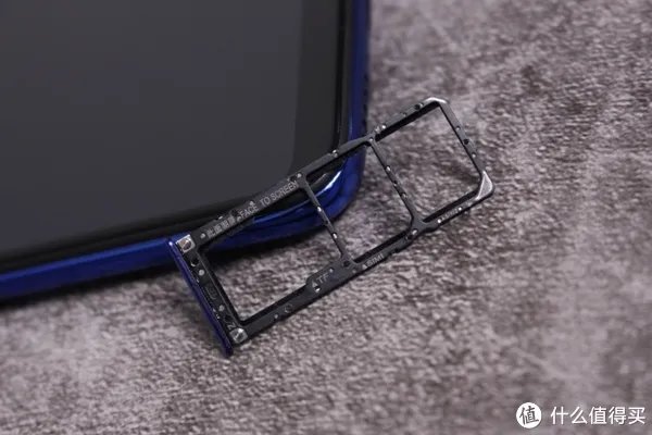 超划算入门级全面屏手机——小米play智能手机评测