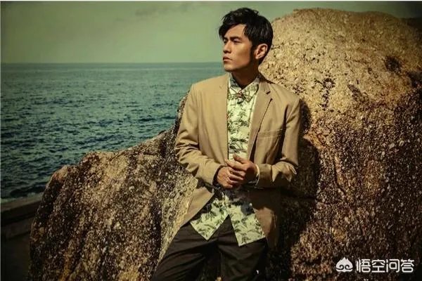 哪些明星都去看过周杰伦的演唱会？如何评价周杰伦在娱乐圈中的地位？