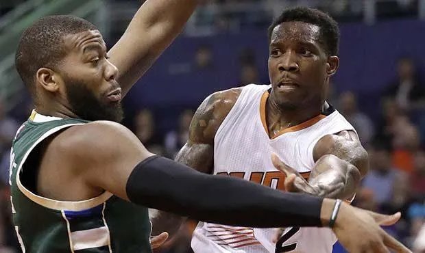 太阳将布莱索交易至雄鹿得到门罗和选秀权，如何评价这个交易？