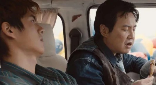 沈腾、马丽、常远在2022年春晚表演的小品《还不还》，属于什么水平？