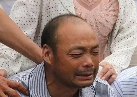 徐玉玉案主犯被判无期徐父当场落泪？