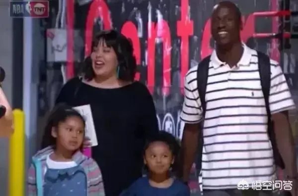 你觉得安德烈英格拉姆为什么让球迷如此感动？