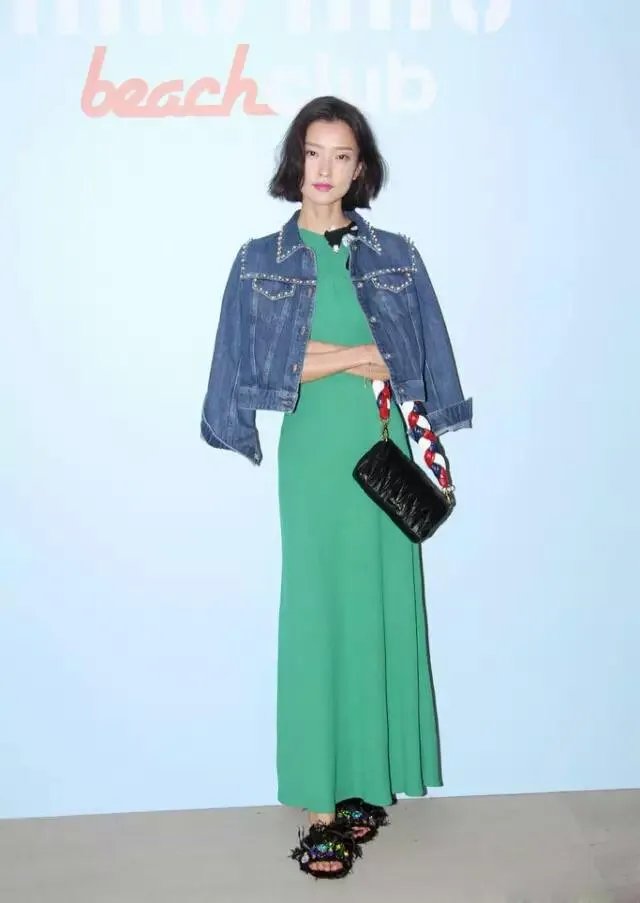 娱乐圈有哪些名副其实的「合影杀手」？