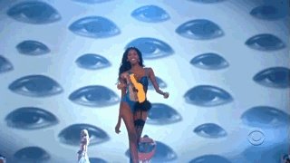 除了奚梦瑶摔跤以外，维密以前还有哪些失误？