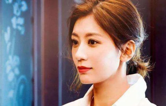 前夫与现任丈夫同天生日，贾静雯的两段婚姻为何结果相反？