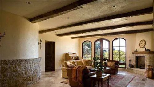 拱形窗户装修效果图    拱形窗户装修营造浪漫家居氛围