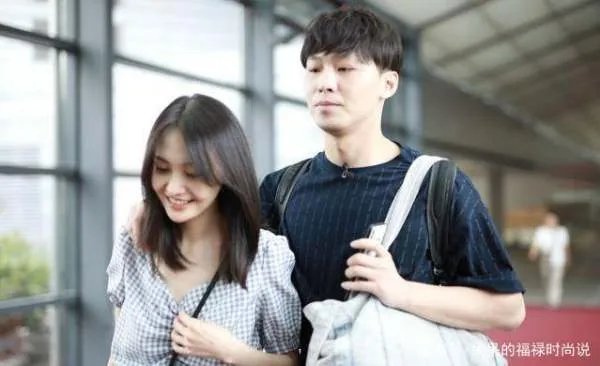 郑爽前男友张恒再收限制消费令，部分员工对他讨薪起诉， 你怎么看？