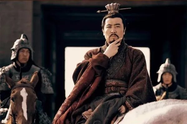 刘备一生错过的两位猛将，一人可定天下，一人可救国，分别是谁？