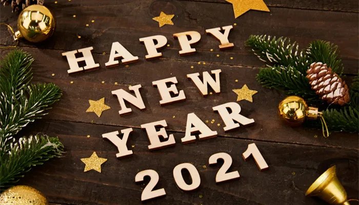 圣诞节送女生什么礼物合适 圣诞节送什么礼物给女生合适