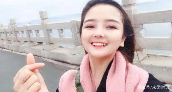 她是最美袖珍女孩，走红后年入百万，为何却苦于没男友？