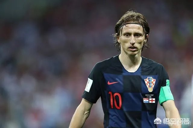 莫德里奇获得世界杯金球奖，这个奖项一度被批为安慰奖，怎么评价莫德里奇的当选？
