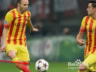 后退跑是队员在球场上什么的一种跑动方式?