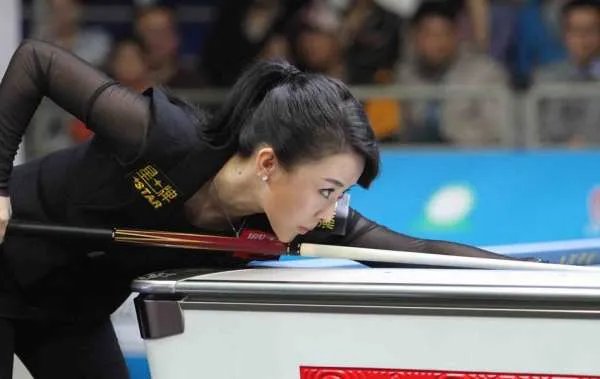 潘晓婷回应胸部撞球事件，你认为当时有犯规吗？