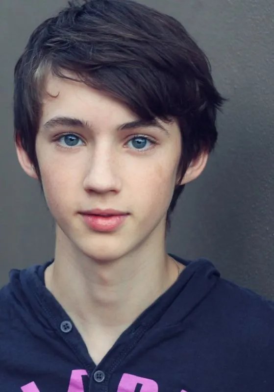 介绍几个欧美正太啊（歌手）