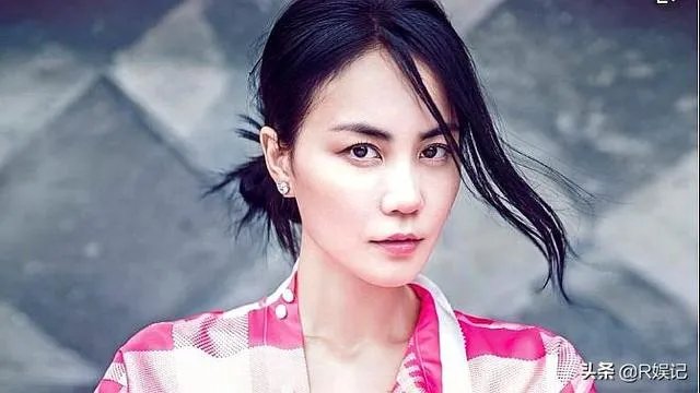 王菲唱的我和我的祖国有炒作的痕迹吗？我没觉得特别出彩啊，感觉这个营销是个高手？