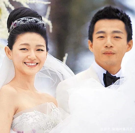 大S与汪小菲的婚礼被称为当年最精彩喜剧片，当年那场婚礼有多滑稽