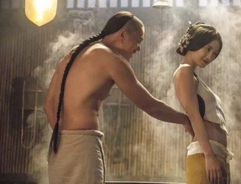 【图】杨颖肚兜诱惑拍床戏 全裸呻吟娇喘不断