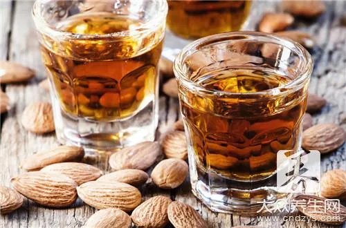 红酒开酒器怎么用