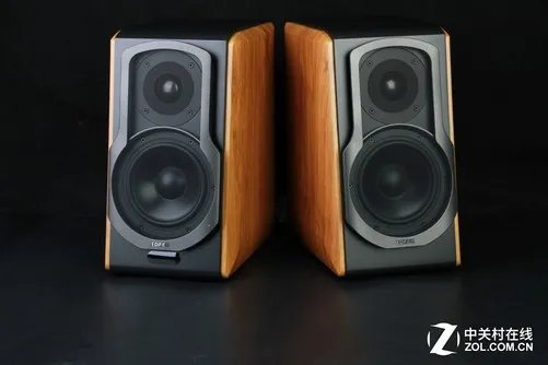 想知道音乐达人们都用啥装备? 看这里