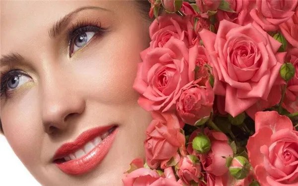 在国内一个面部整容需要多少钱