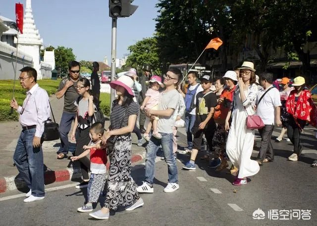 赴泰中国游客是不是“低价团”，泰国人民真的会关注吗？你怎么看？