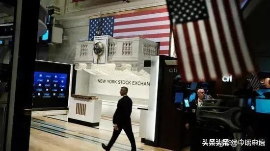 美国疫情如此严重，为何好像没有国家援助呢？