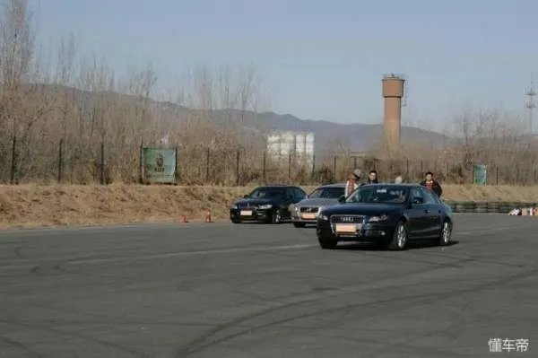 汽车评测千千万 我们究竟该怎么看？