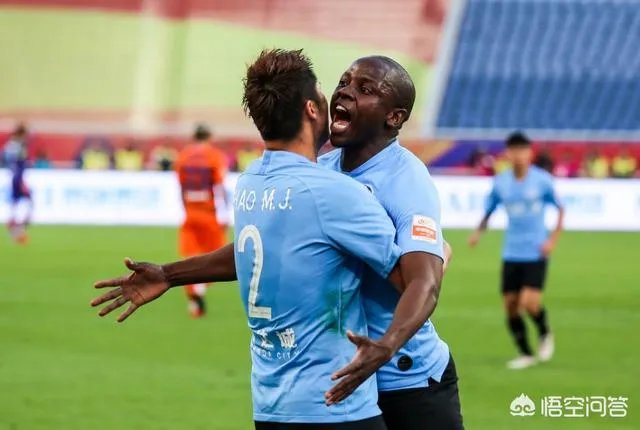 山东鲁能0:1负于大连一方，这是鲁能赛季首败、一方联赛首胜，如何看待两队的表现？