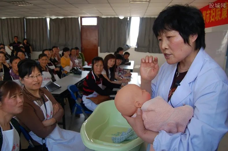 月嫂培训费用大概多少钱 需要学多长时间？