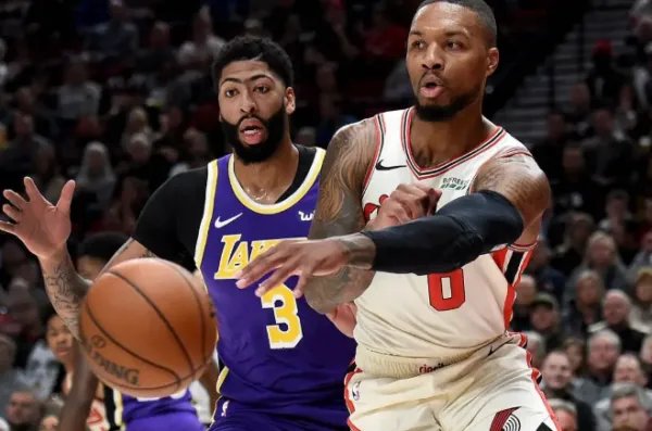 NBA常规赛开拓者准绝杀湖人，詹姆斯也抵挡不了“衰老”吗？