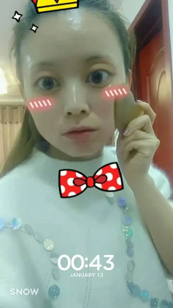 眼角的细纹很多，求推荐几款好用的眼膜？