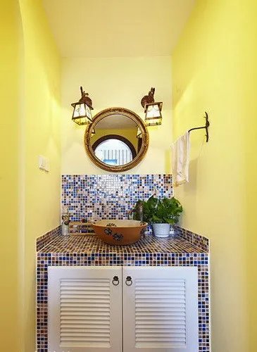 卫生间装修新宠儿 马赛克贴出百变背景墙