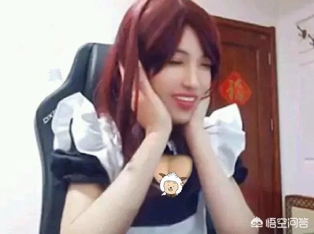 DNF土豪玩家迷恋女主播，半年刷了30多万，见面才知女神是大妈，你怎么看？