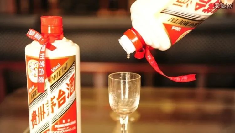 378万天价茅台 究竟是什么茅台如此之贵？