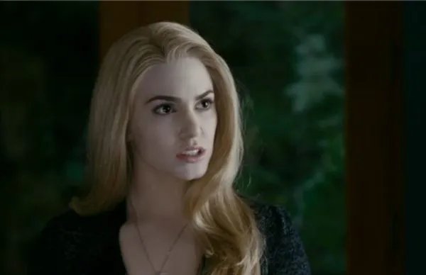 罗莎莉·黑尔的早年经历