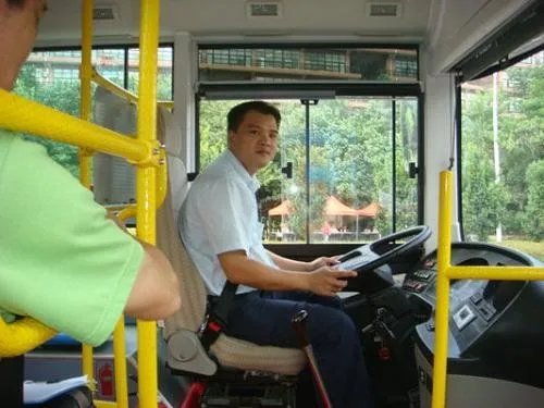 山东老人去世前点外卖感谢公交司机，老人与司机之间有什么渊源？