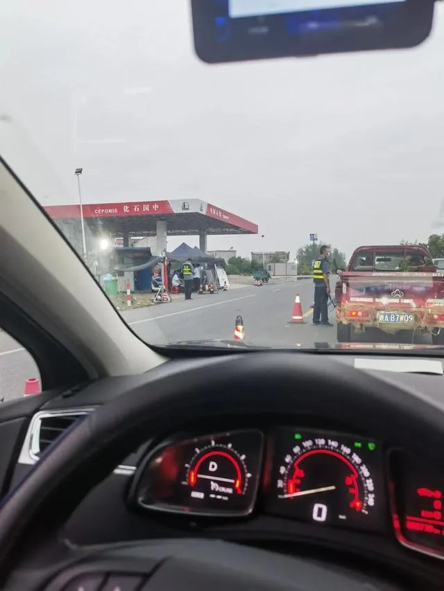 当前疫情什么时候可以结束？什么时候才能恢复平静的生活？