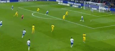 国足招入多名归化前锋，武磊还能竞争首发位置吗？