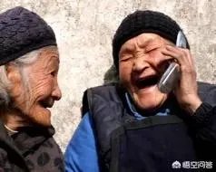 对农村的高龄老人国家有什么津贴补偿或政策？