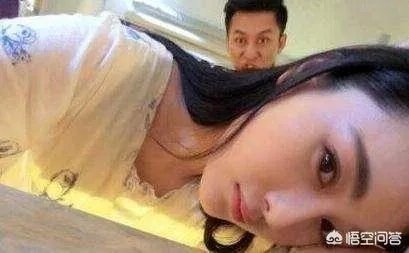 李晨范冰冰分手是谁的原因?李晨有过几个女朋友?