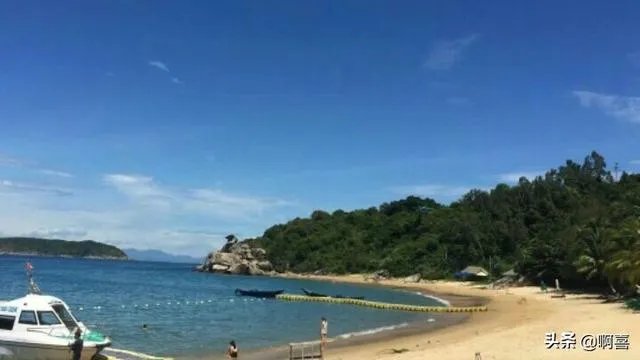 现在厦门哪里的地摊最有名最热闹？