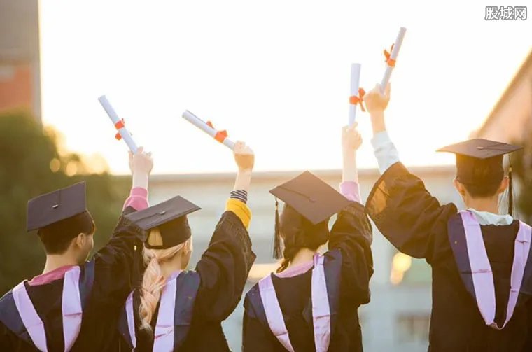 广东两所985大学共享一位校长 高松个人资料简历介绍