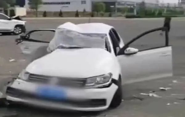 教练出车祸2名学员身亡事件，家属是如何回应的？