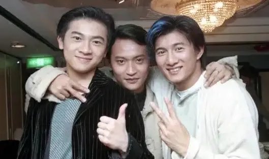 陈志朋被主持人嘲讽，小虎队曾红极一时，为何小虎队渐行渐远？