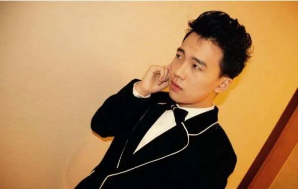 跨界设计师郭麒麟是什么梗？为什么这么说？