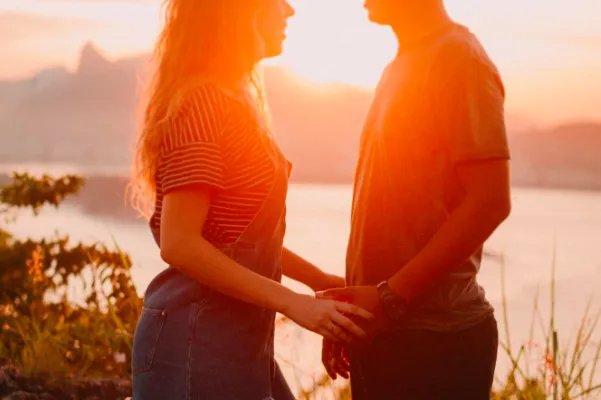 李晨分手后首现身不伤心不难过，你的分手曾经是怎样的？