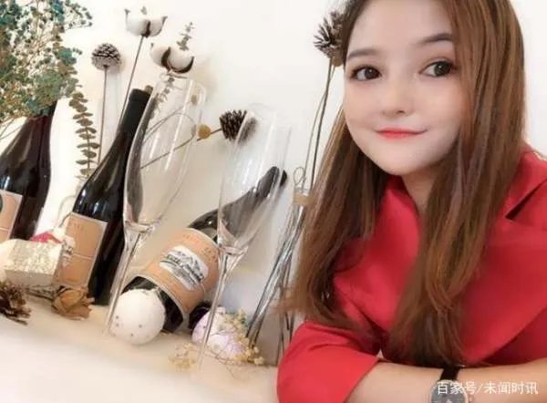 她是最美袖珍女孩，走红后年入百万，为何却苦于没男友？