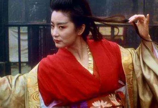 笑傲江湖武功怎么排名?