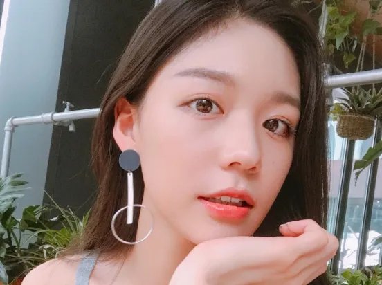 綦美合和王一博是什么关系？王一博有过几段感情经历？