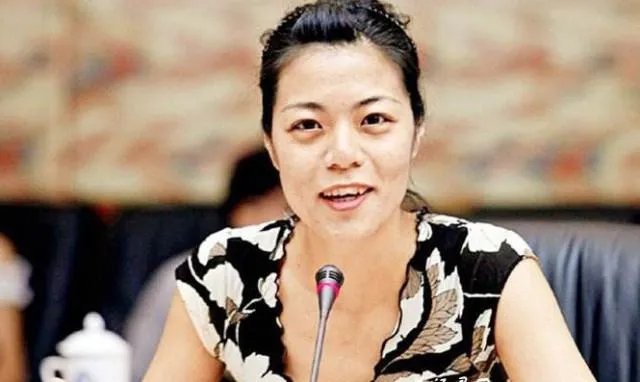 为什么从万人景仰到唾弃怒骂，复旦教授陈果到底做错了什么？